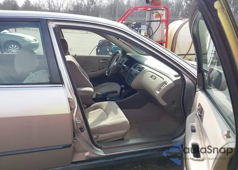 1999 Honda Accord Lx from USA, damaged, VIN JHMCG6651XC023146